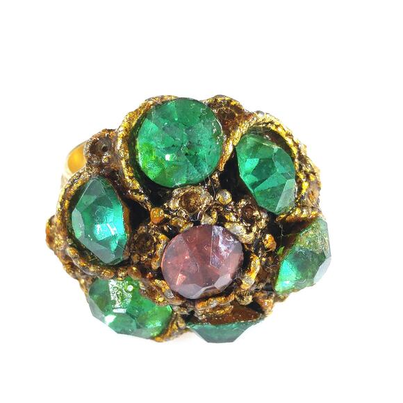 Vintage 1960s Green Rhinestone Flower Adjustable Cocktail Ring - Picture 8 of 10